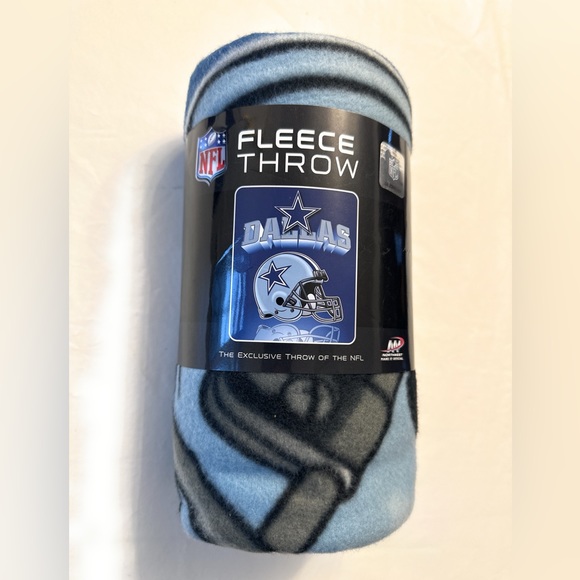 New NFL Dallas Cowboys fleece blanket 30” x 60” - Picture 1 of 8